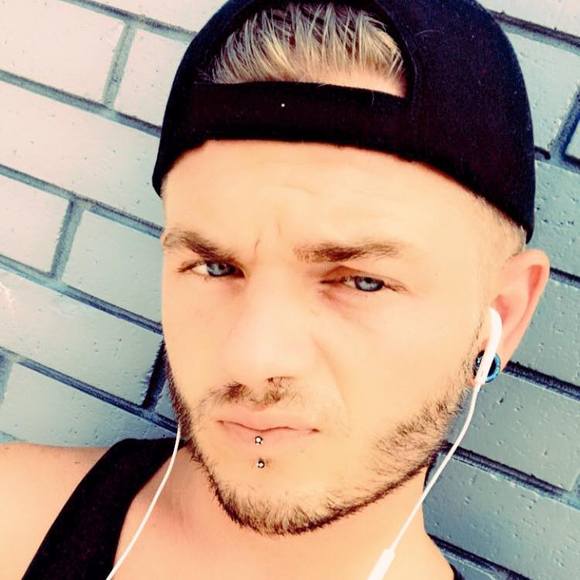 Meet your Posher, Ty - Picture 1 of 1